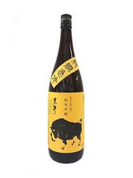 쿠로우시 준마이긴죠 오마치 빙칸큐우레이히이레(1.8리터) 黒牛 純米吟醸 雄町 瓶燗急冷火入